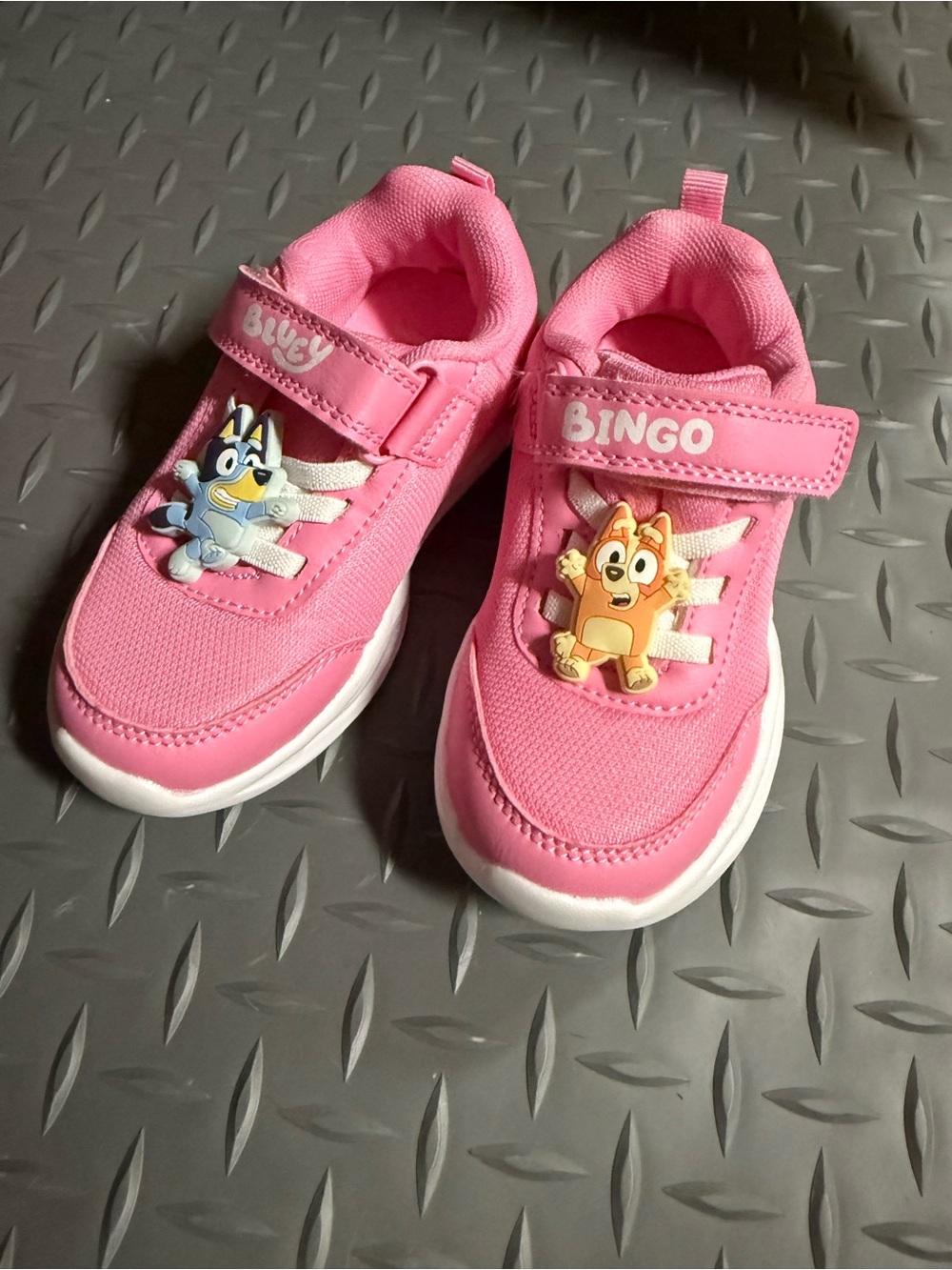Kids Bluey Bingo Pink Sneakers with Cartoon Charms NEW